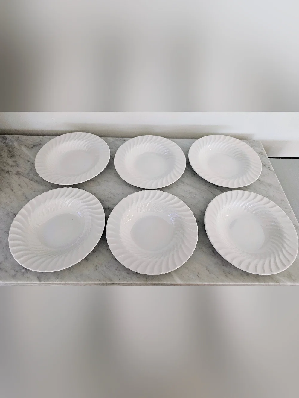 Johnson Bros England White Swirl Rim Soup Bowls Set of 6 Vintage - Picture 2 of 5